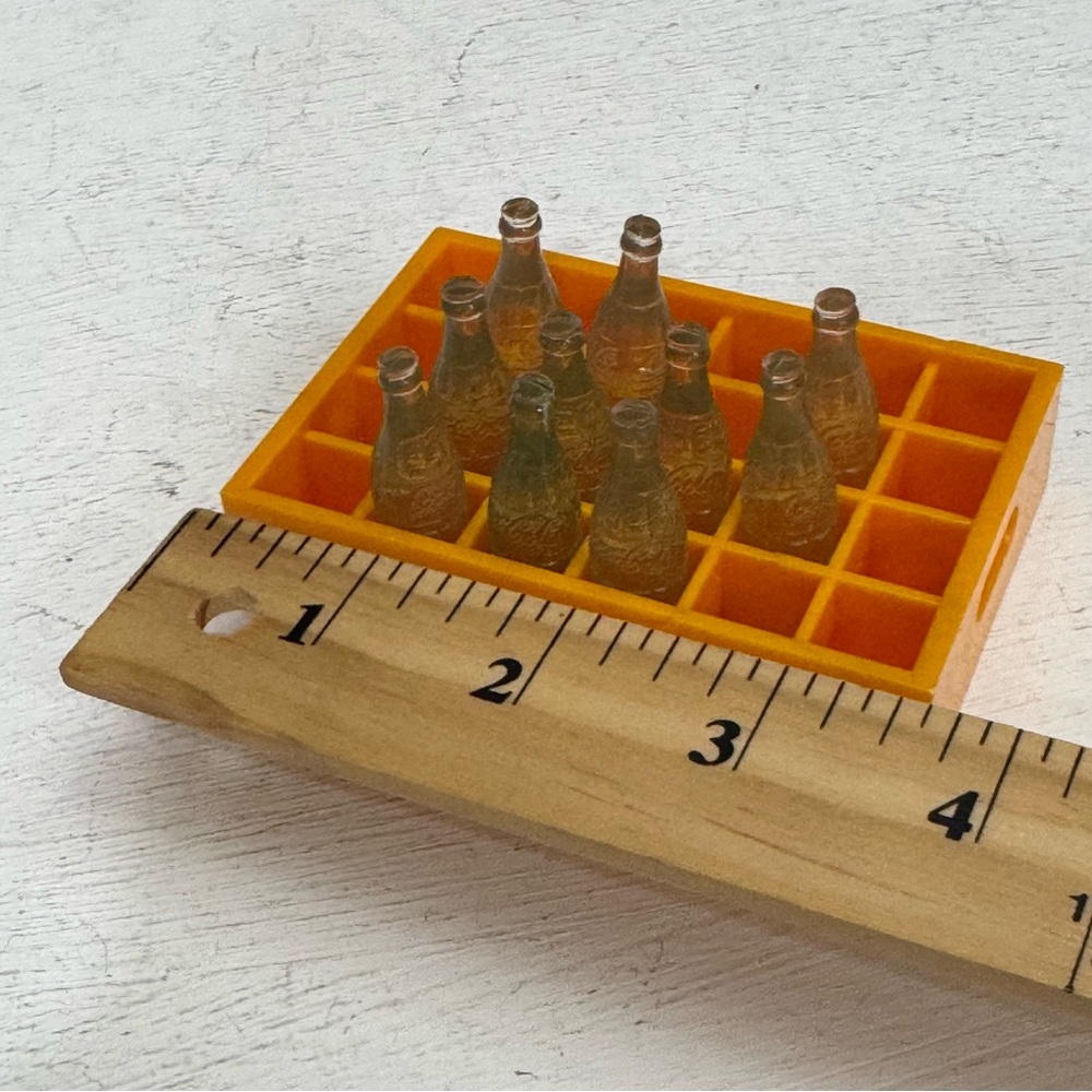 Green Miniature Glass Coca Cola Bottles In Crate - Picture 12 of 14